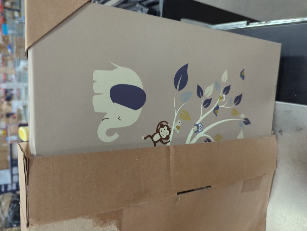 GroWings Baby Keepsake Box - Large Memory Storage for Newborns, Suitable for Boys and Girls, Strong, Durable, and Collapsible Gifts