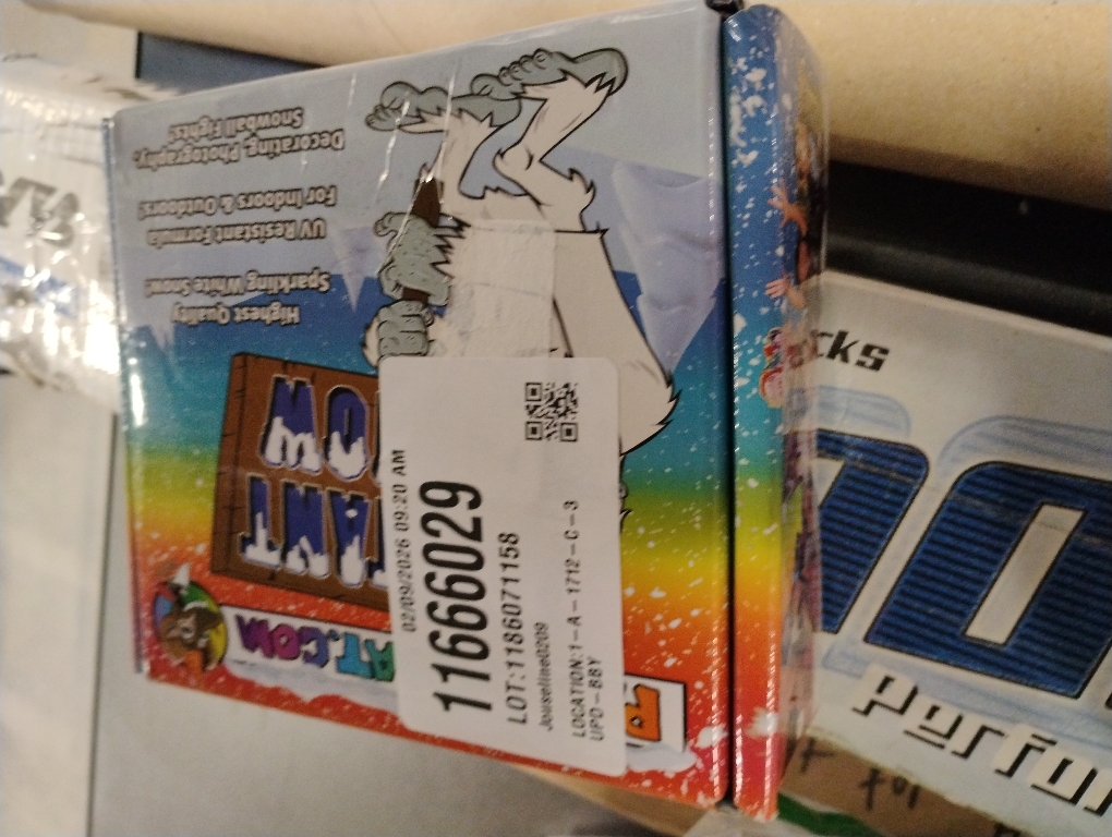 PARTY GOAT Instant Snow Powder for Sensory Play & Decor. 18oz Makes 7 Gallons of Fake Snow. Up to 400 Aritifical Snowballs. Outdoor & Indoor use. Just Add Water. Magic Fun for Kids