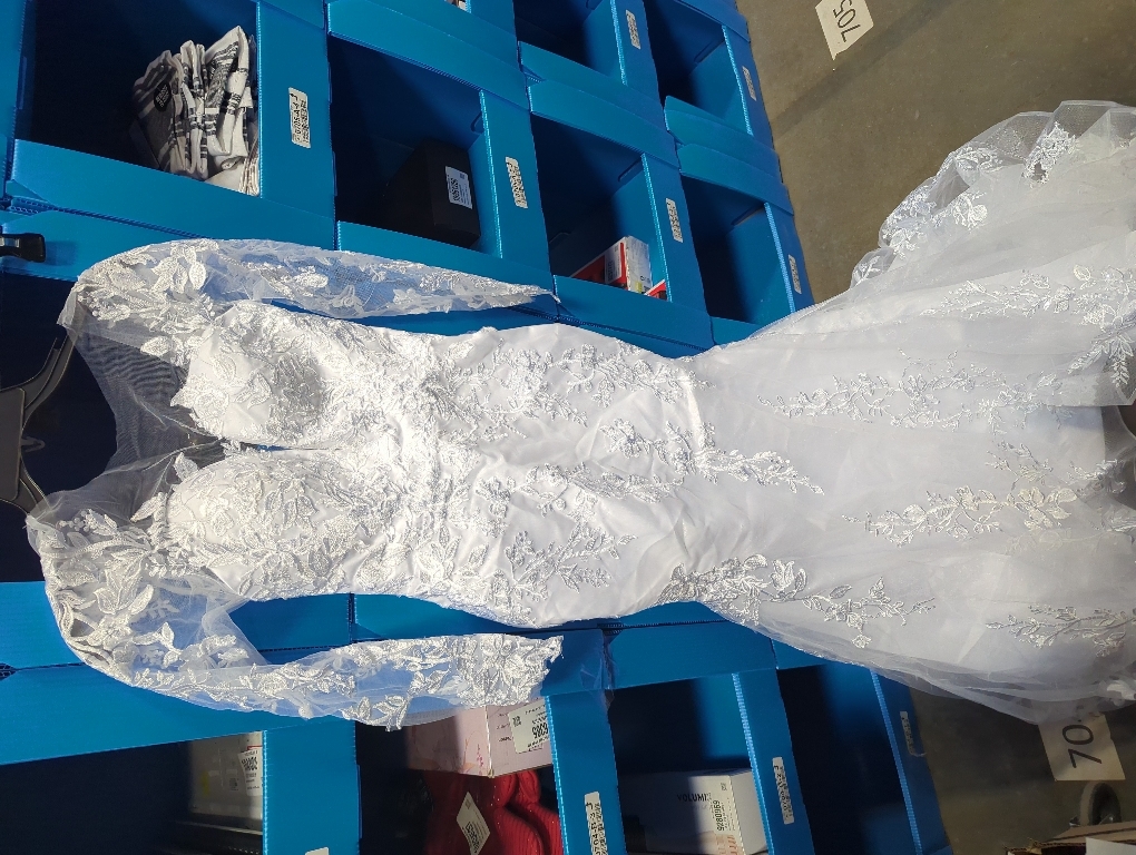 Size M Melisa Lace Sweetheart Mermaid Wedding Dresses for Bride with Train Backless Long Beach Bridal Ball Gown