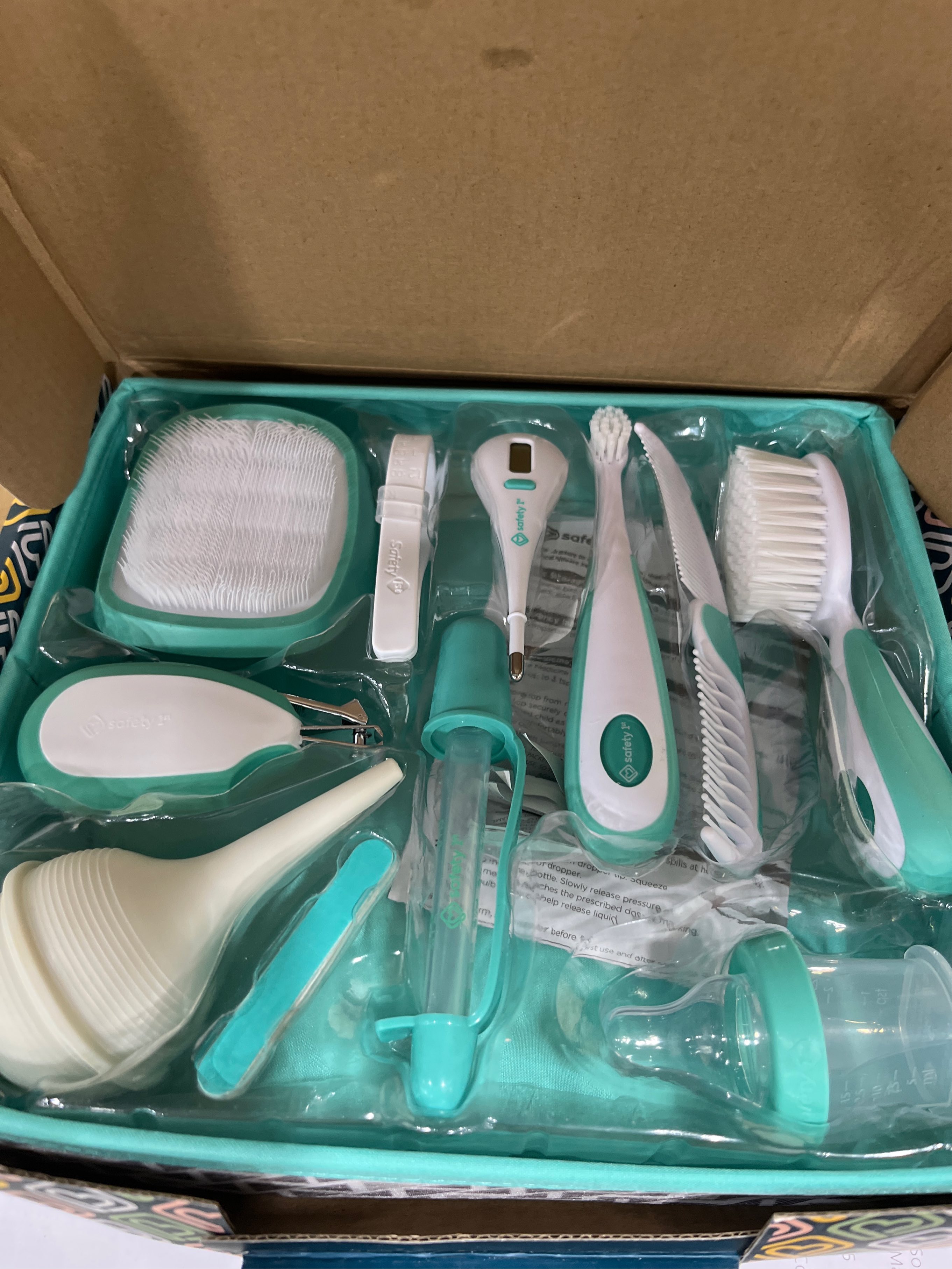 Safety 1st Nursery Care Health & Grooming Kit, Green