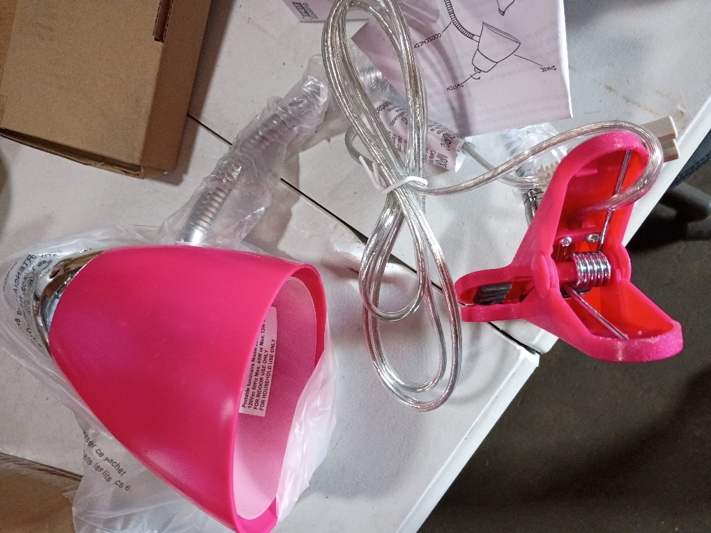 Simple Designs LD2001-PNK-LB 17.5 Flossy Flexible Gooseneck Clip Light Desk Lamp with LED Bulb, Pink