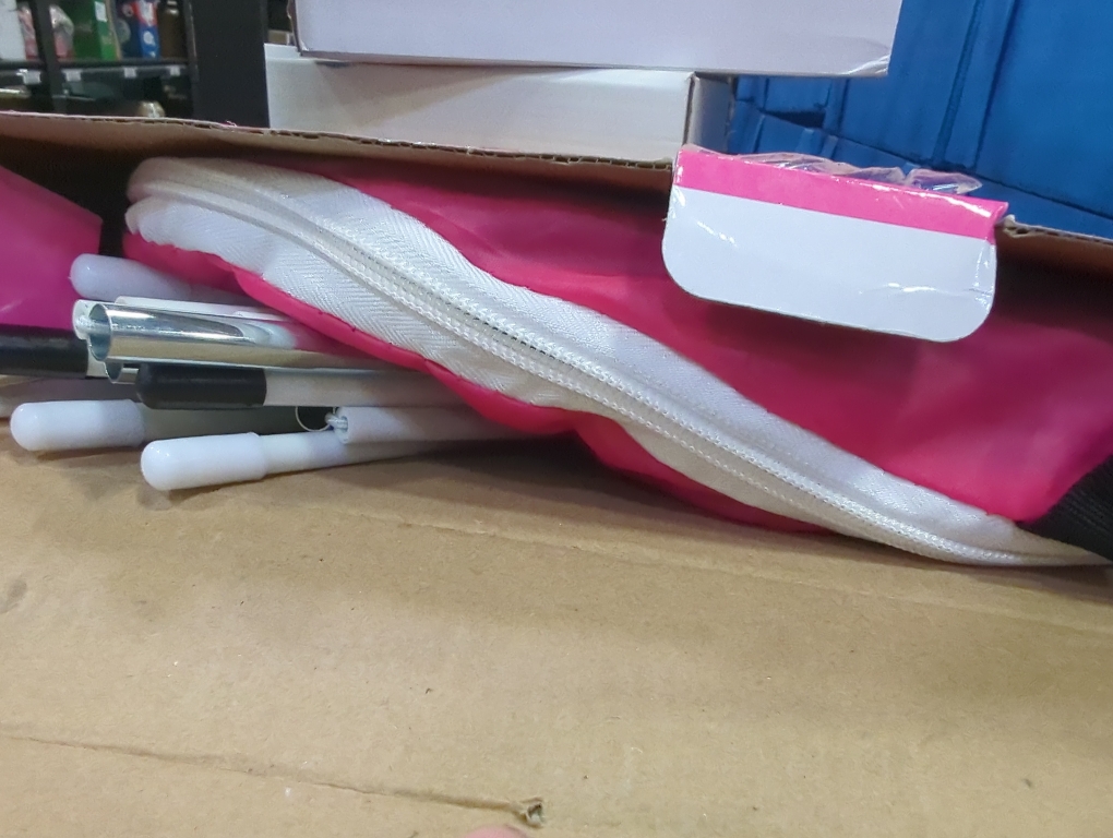 Color Pink W&O Unicorn Sparkle Play Tent with Magical Unicorn Sounds - Captivating Pop Up Tent for Girls - Perfect for Indoor & Outdoor Play