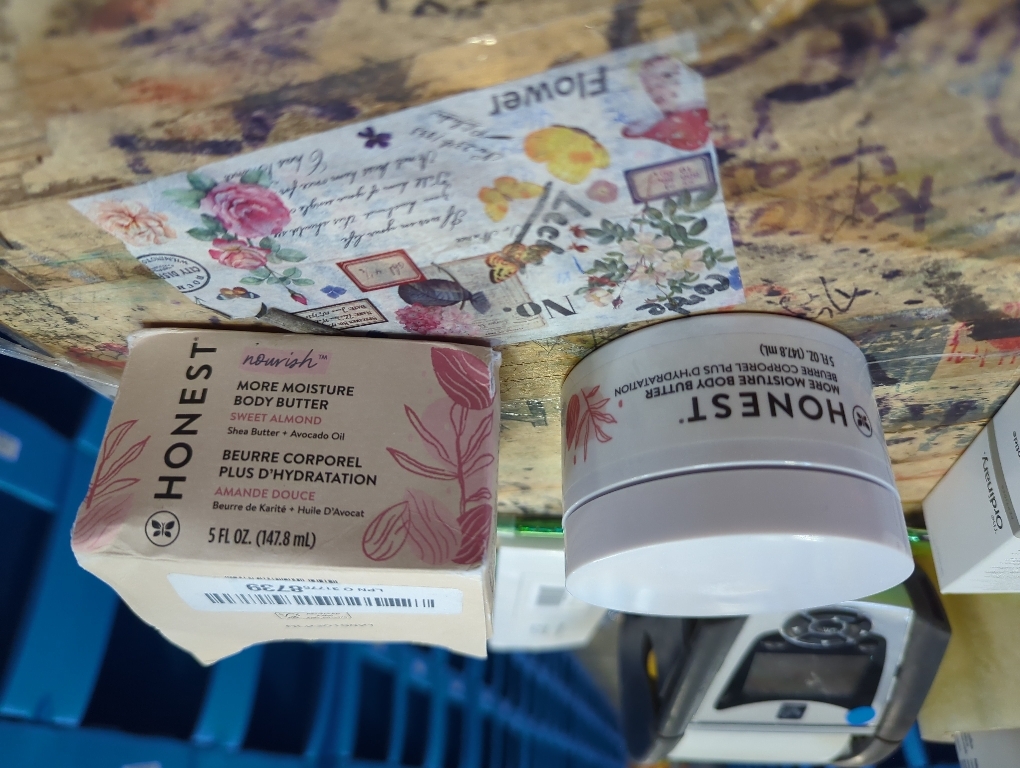 The Honest Company More Moisture Body Butter Moisturizing Cream for Dry Skin Vegan and Hypoallergenic Shea Butter and Nourishing Oils 5 oz