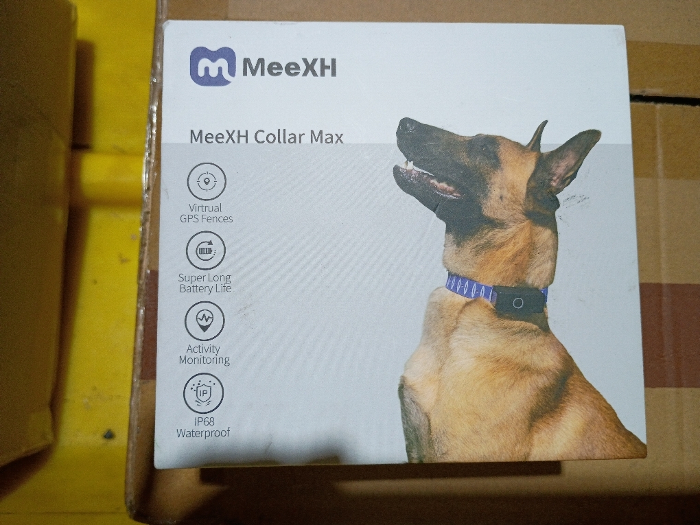 MeeXH GPS Wireless Dog Fence Collar, Smart Dog Tracking Collar with App-Controlled Custom Virtual Boundaries, Real-Time GPS Tracker for Dogs, Escape Alerts with Sound & Vibration Guidance, Waterproof