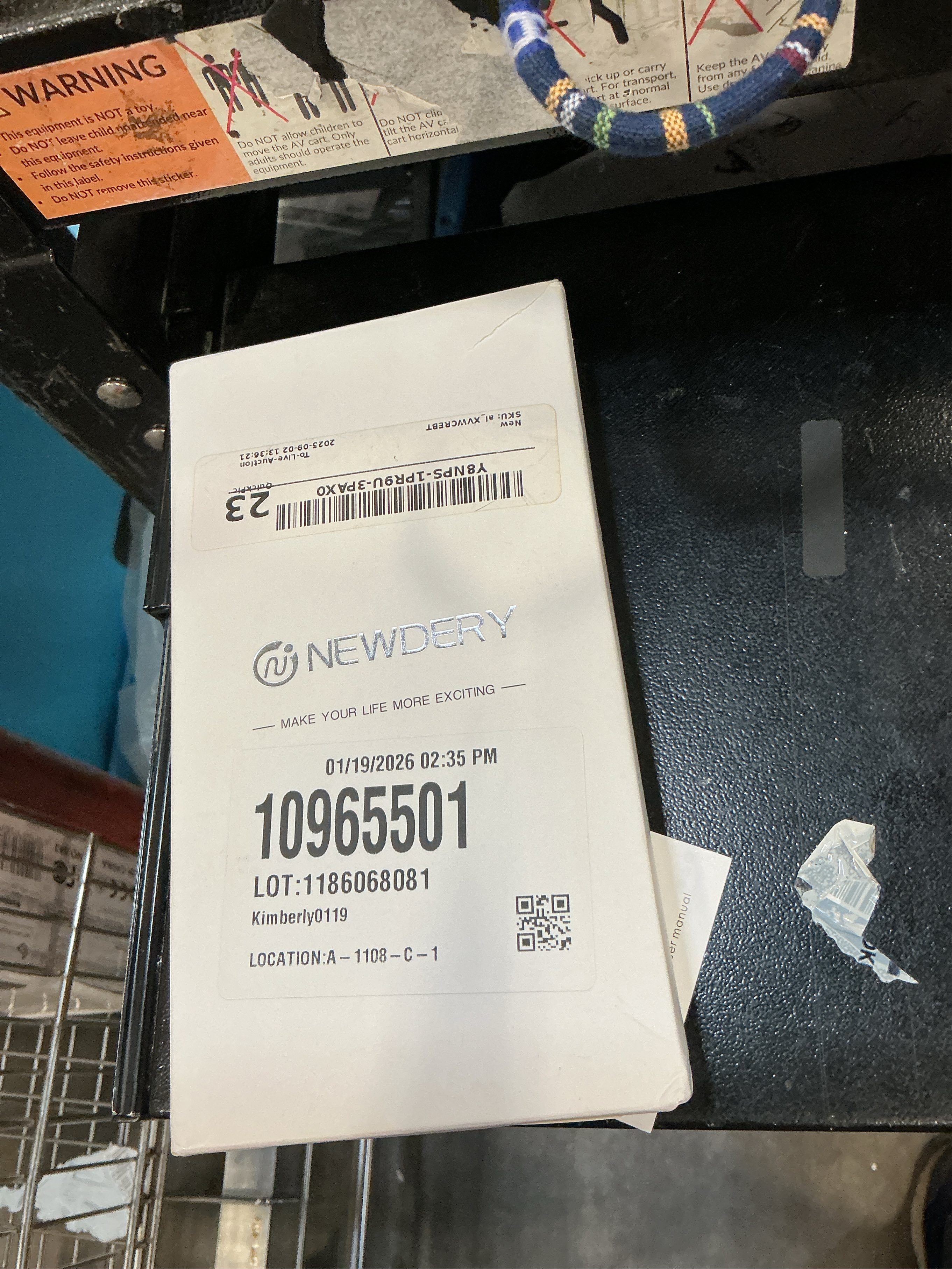 NEWDERY 10000mAh Battery Case for iPhone 14/14 Pro/13/13 Pro 6.1, Qi Wireless Charging & Wired Headset & Sync-Data Supported, Portable Protective Charger Cover (NOT for iPhone 14/13 Pro Max)