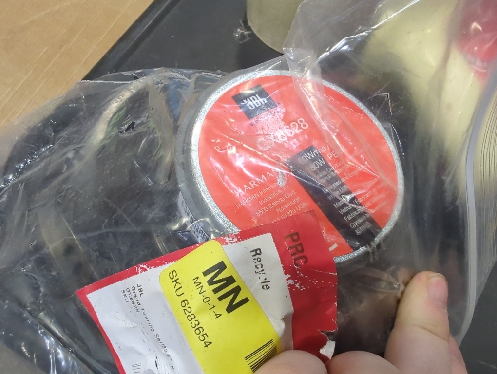 JBL GTO629 6.5 Grand Touring Series Car Audio Speakers - 2-Way, 360 Watts MAX Power, Factory-Sized Replacement Includes Iron Crush Cleaning Cloth.