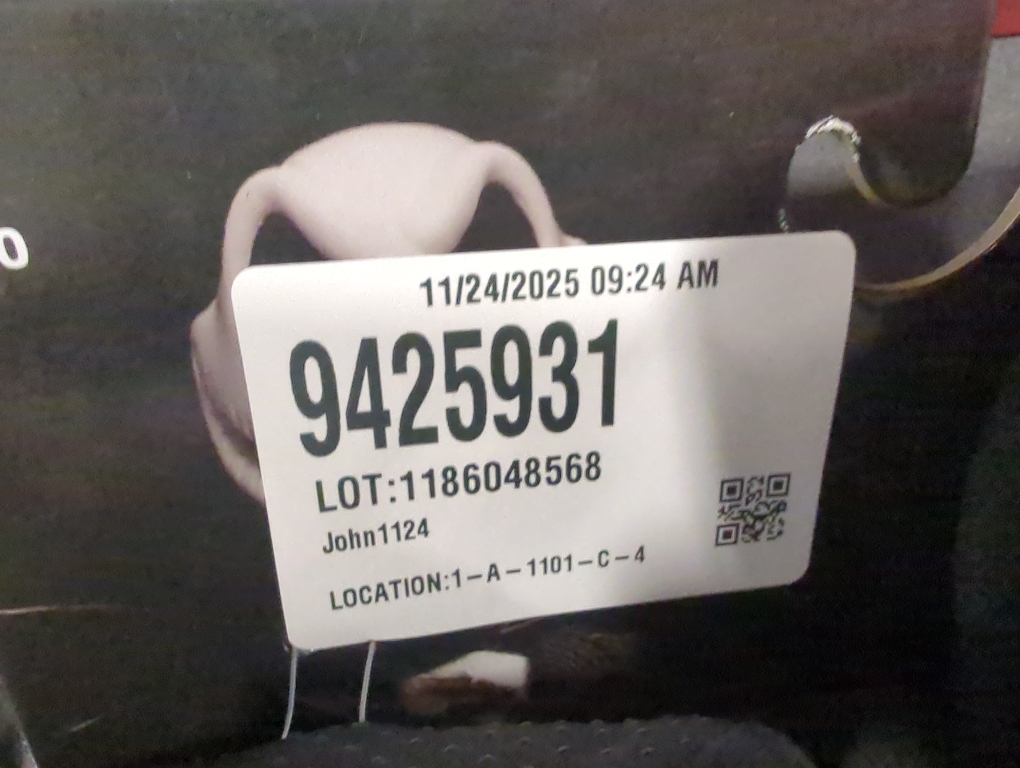 Size L 9/10 Color Black nightmare before Christmas slippers