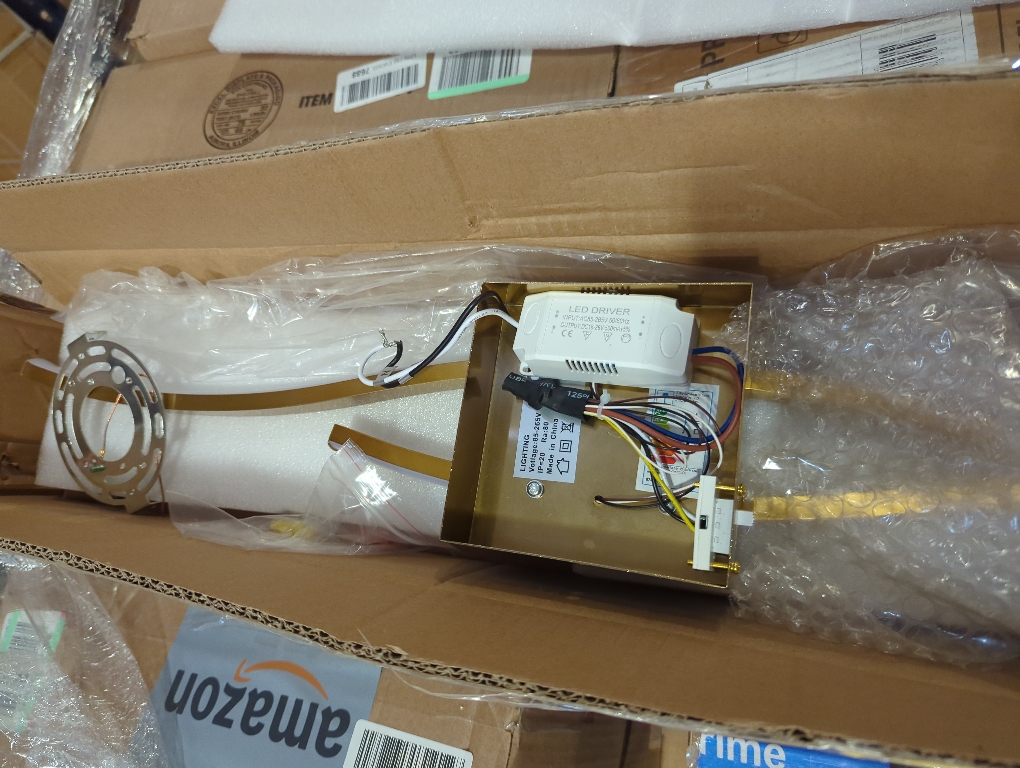 Modern LED Vanity Lights for Bathroom line sconse Gold Vanity Lighting Fixtures Wall sconces for Bathroom Over Mirror Lighting Fixtures 3000K-6000K…