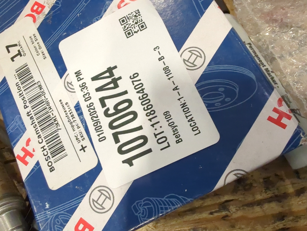 BOSCH 13139 Premium OE Fitment Oxygen Sensor - Compatible with Select Jeep Grand Cherokee