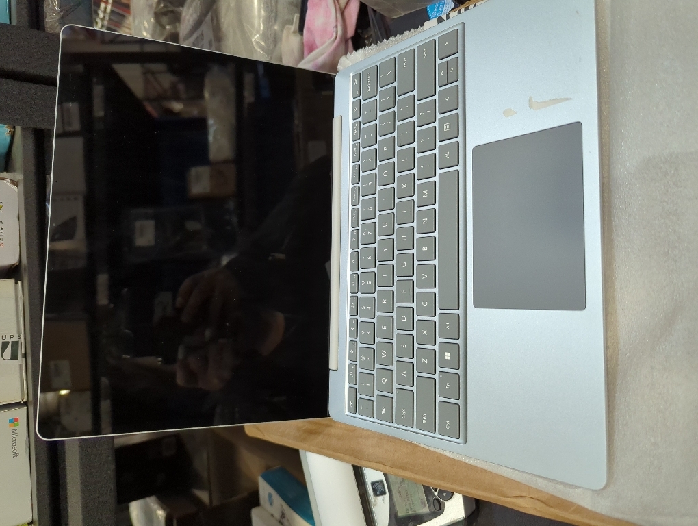 Microsoft Surface Laptop Go 12.4 Touchscreen Laptop PC, Intel Quad-Core i5-1035G1, 4GB RAM, 64GB eMMC, Webcam, Win 10, Bluetooth, Online Class Ready - Platinum