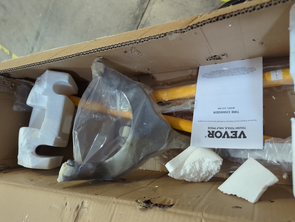 BLACKHORSE-RACING 22.5 to 24.5 Tire Changer Mount Demount Removal Tool Tubeless Truck Extra Bead Keeper Yellow