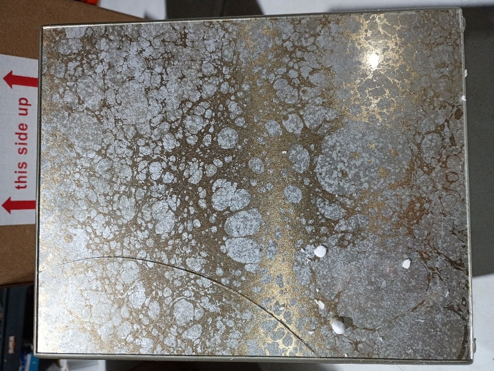Natasha Waste BasketReverse-Painted Glass Waste Basket ( crack 2 side see the pictures)