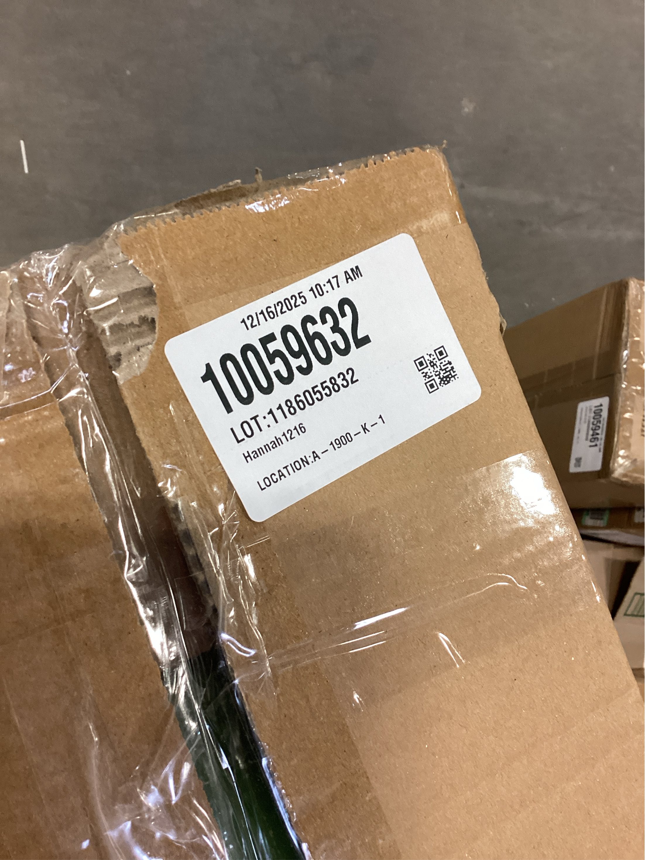 Velener 28 Inch Artificial Agave Plants Outdoor Set, Large Fake Plants Indoor for Home Decor, Realistic UV Resistant Faux Succulents Plants Without Pot, Set of 2