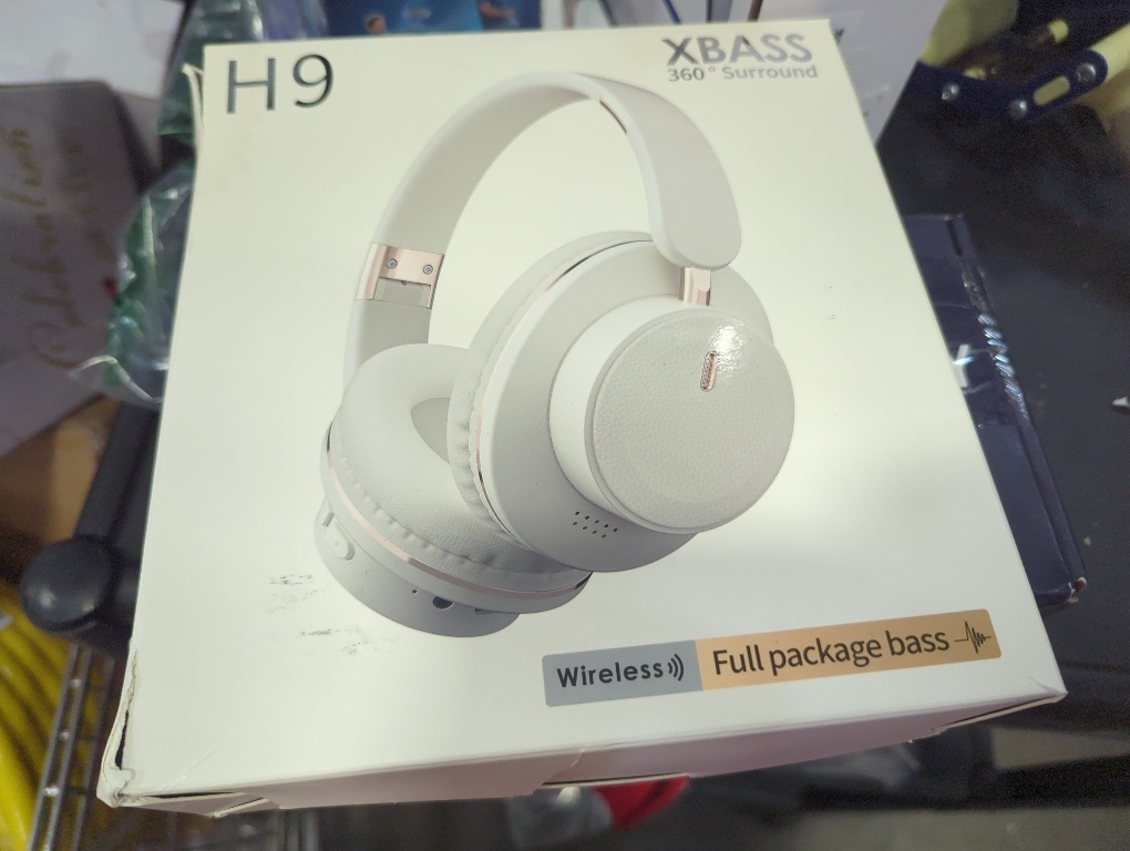H9 Over-Ear Wireless Headphones with HiFi Surround Sound and USB-C Cable, 24Hr Long Battery Life, Built-in Microphone, for Women&Men，Travel，Home，Office(Off White)
