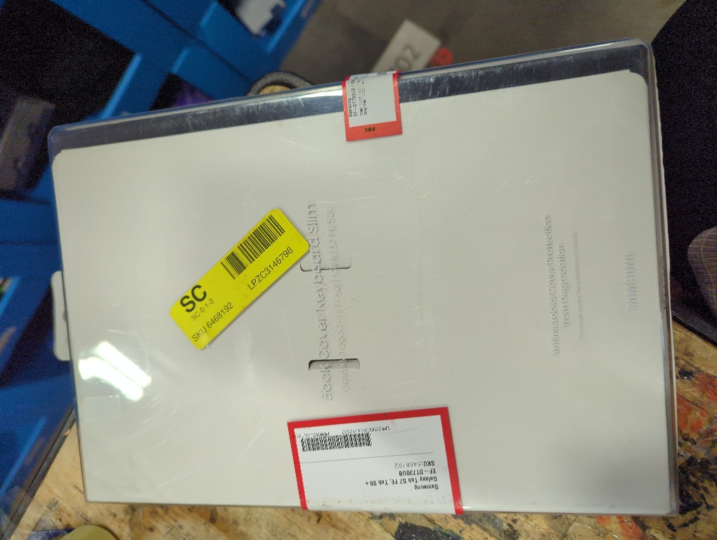 Samsung - Galaxy Tab S8 , Tab S7 FE, Tab S7  Slim Book Keyboard Cover - Mystic Black