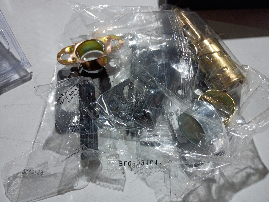 Kwikset Halifax Matte Black Zinc Lever and Single Cylinder Deadbolt ( no text )