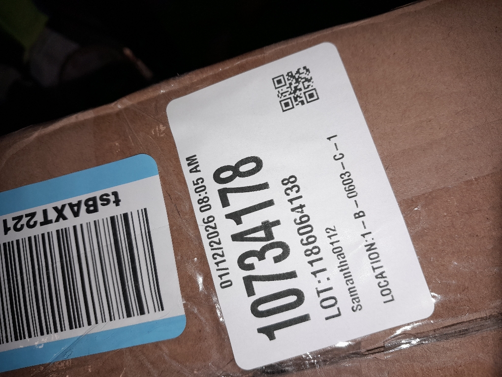 Coleman Camping Chair with Built-In 4-Can Cooler, Gray