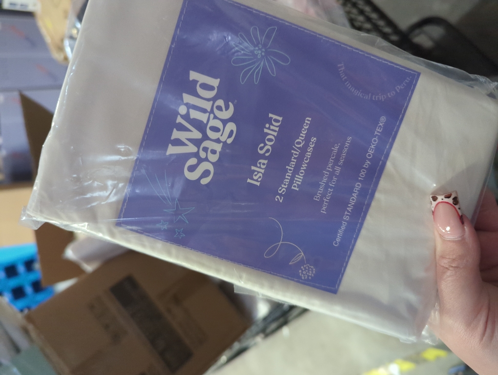 Wild Sage Brushed Cotton Percale 300-Thread-Count Standard/Queen Pillowcase in Coconut Milk