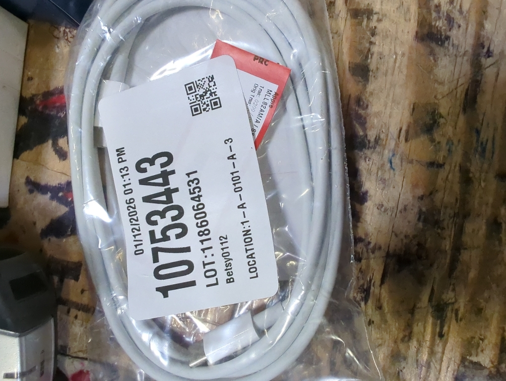 Apple USB-C to Lightning Cable (2 m)