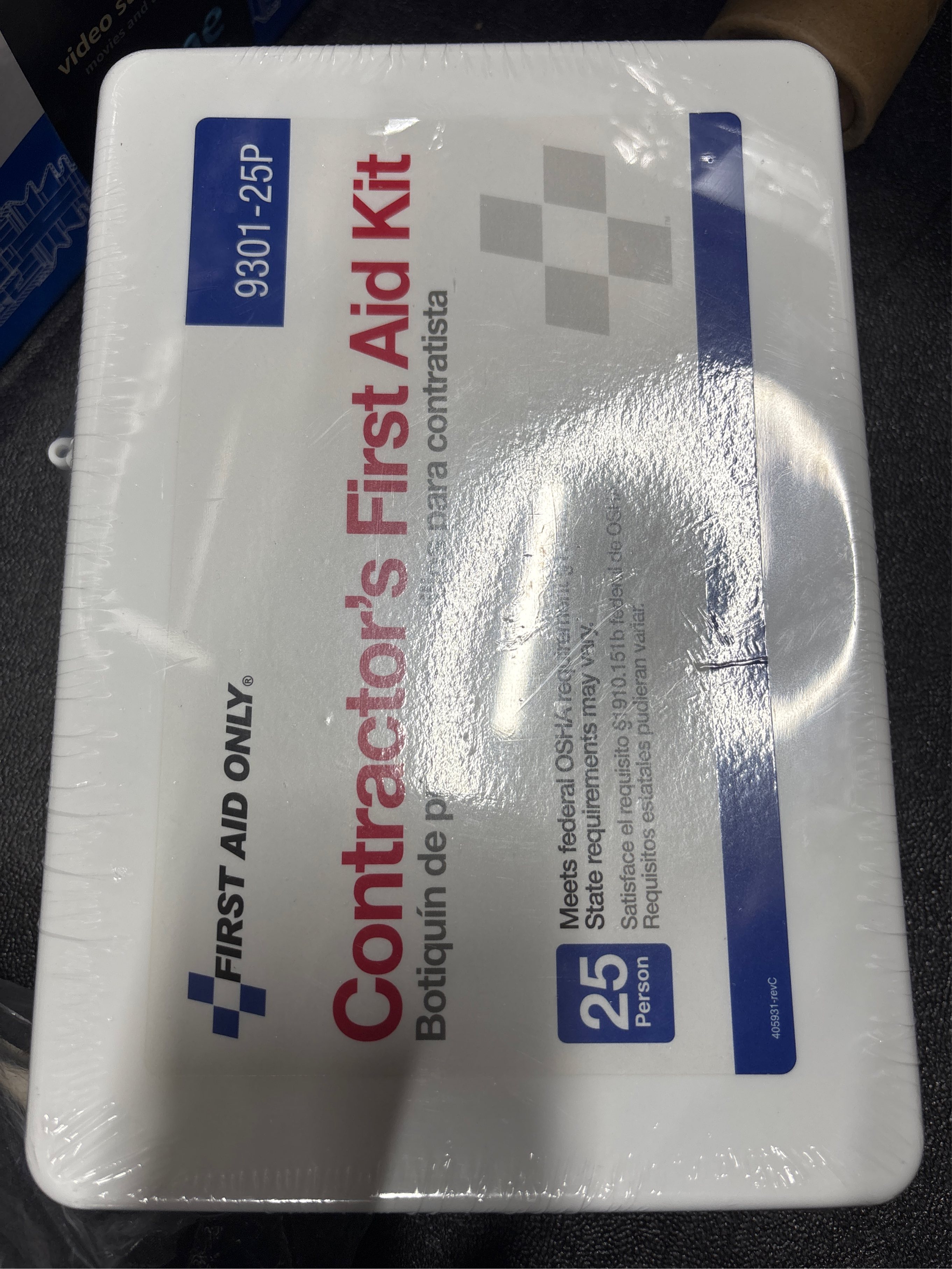 First Aid Only FirstAid Kit w/House,178pcs,6 5/8x3,WHT 9301-25P
