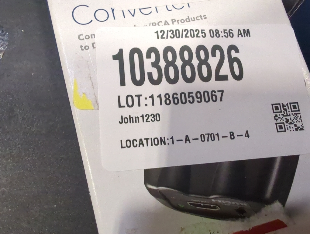 Insignia™ - RCA to HDMI Converter - Black