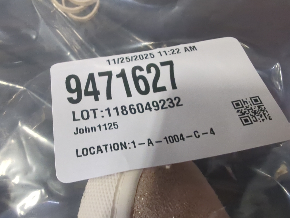 Size 6 kids Color brown fur lined boots