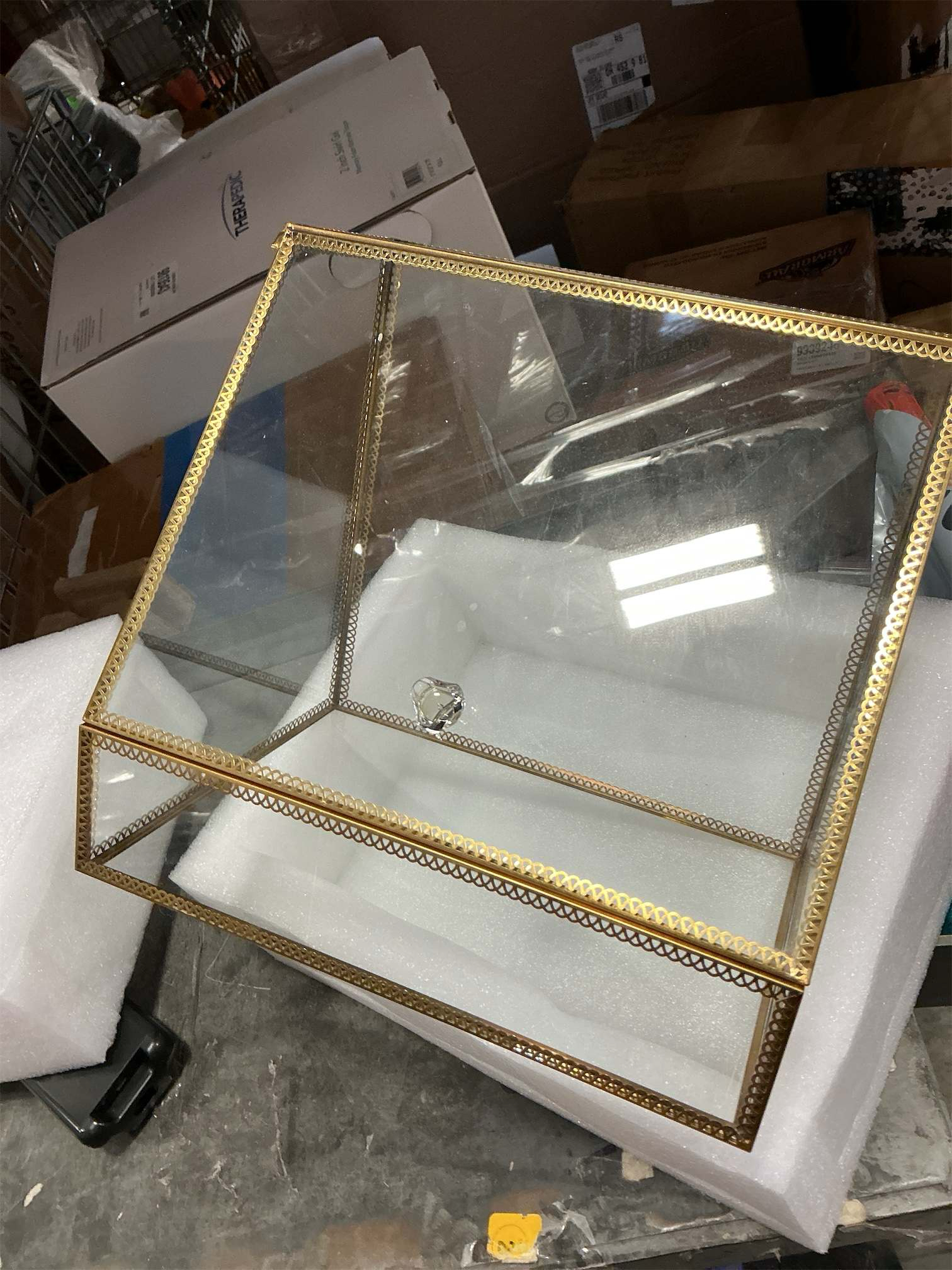 Vintage Makeup Organiser Clear Mirrored Brass Metal Case Spacious Cosmetic Storage for Makeup/Jewelry/Brushes/Perfumes/Skincare Glass Display Cabinets Dustproof Make Up Storage