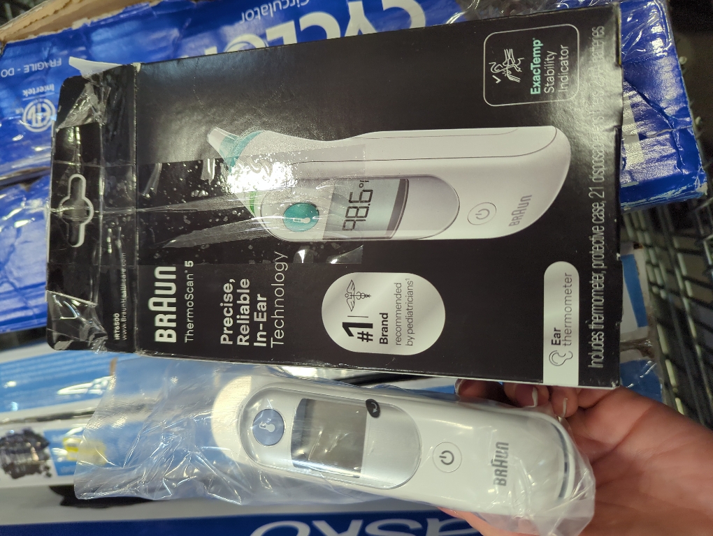 Braun White Ear and Forehead Infrared Thermometer 1 pk