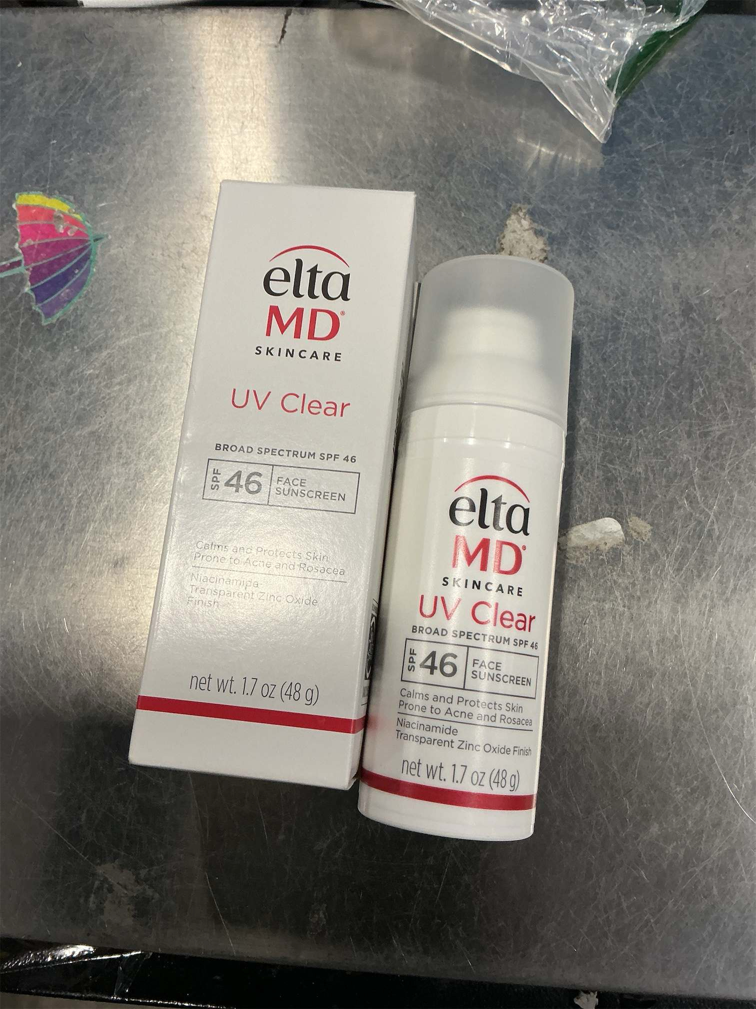 EltaMD UV Clear Face Sunscreen SPF 46, Oil-Free Sunscreen with Zinc Oxide, Dermatologist Recommended
