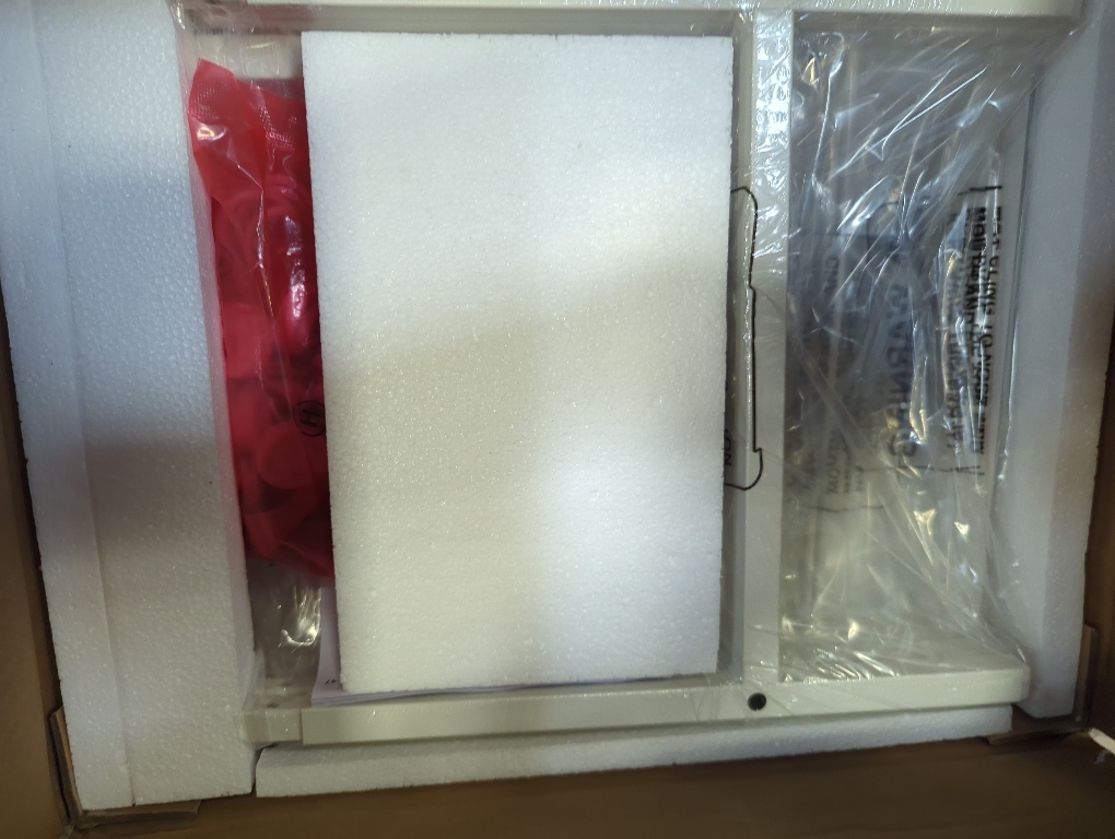 Furologee TV Stand for TVs up to 55 Inch, Entertainment Center with Open Storage Shelves, Media Console Table with Soundbar Shelf for Living Room, Bedroom, White