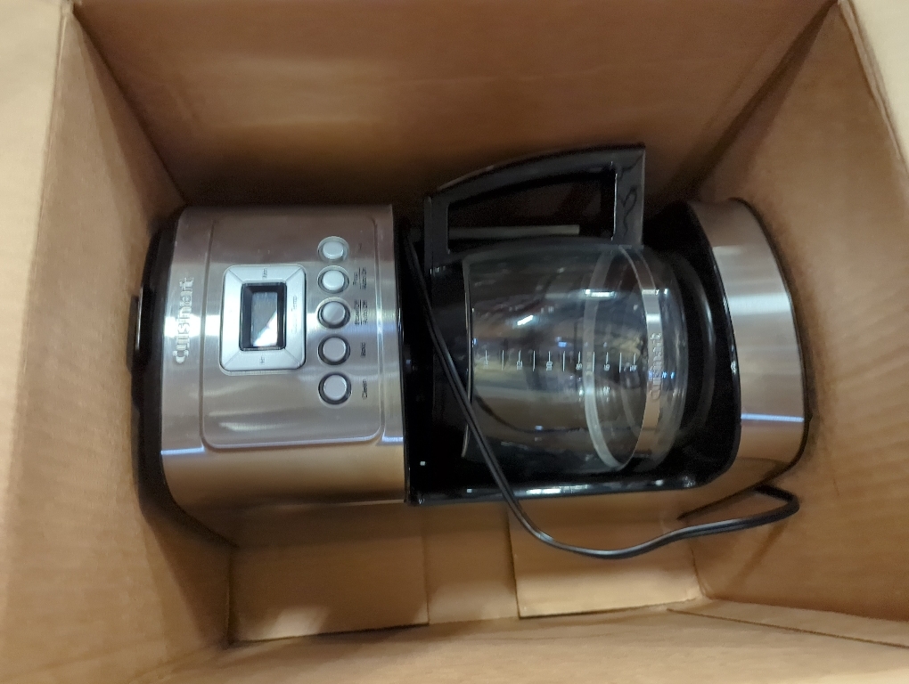 Cuisinart 14-Cup Coffee Maker, Programmable PerfecTemp Glass Carafe Coffee Machine with 1-4 Cup Setting, Brew Strength Control and Pause, Stainless Steel, DCC-3200NAS