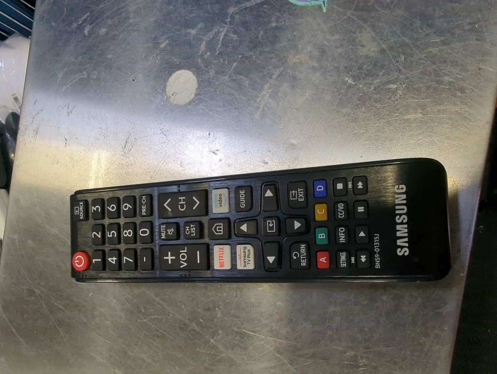 Samsung OEM Remote Control with Netflix Hotkey - Black (BN59-01315J)