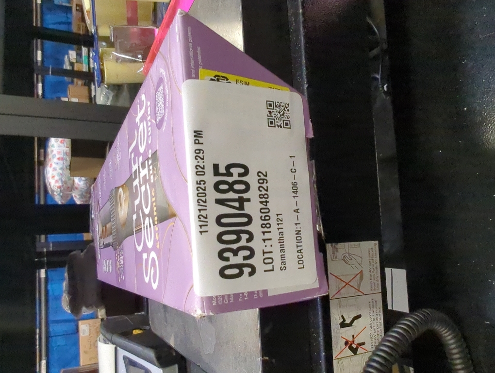 INFINITI PRO CONAIR Curl Secret Automatic Curling Iron, ¾-inch Curling Iron Barrel, Automatic Hair Curler for All Hair Types and Lengths, Dual Voltage for Worldwide Travel, Gray/Gold