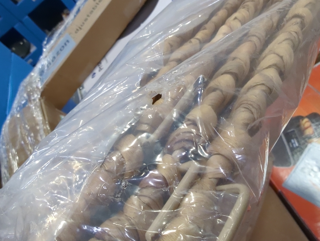 36in Extra Large Christmas Tree Collar - Woven Hyacinth Tree Collars for Artificial Trees - Rattan Rustic Farmhouse Basket for Tree Base Cover with Cord Cut-Out for 7.5ft 9ft 10ft Tree