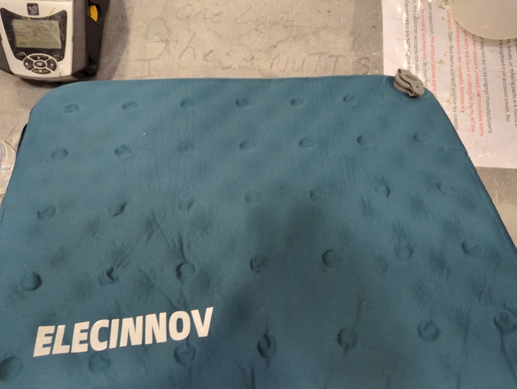 Inflatable Seat Cushion, Self Inflating Compact Stadium Seat Cushion