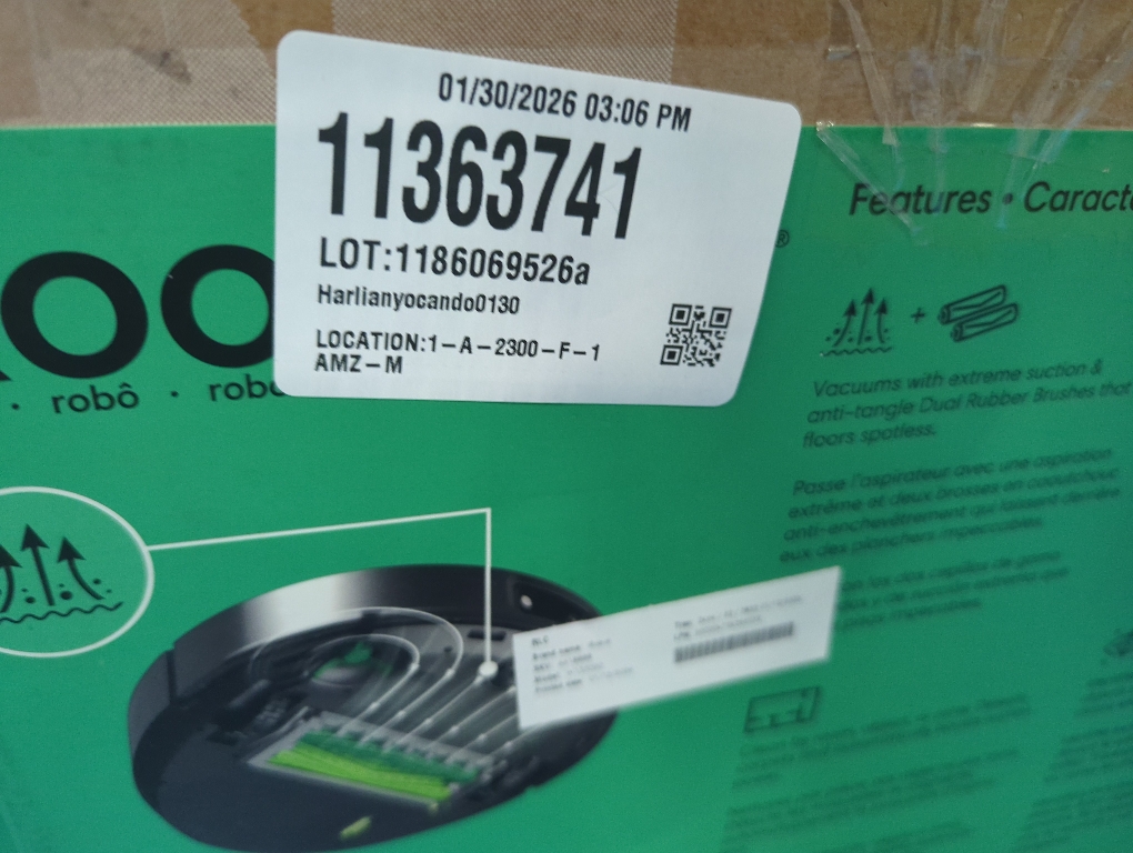 Roomba Max 705 14 in. Robotic Vacuum with Smart Navigation   AutoEmpty Dock in Black