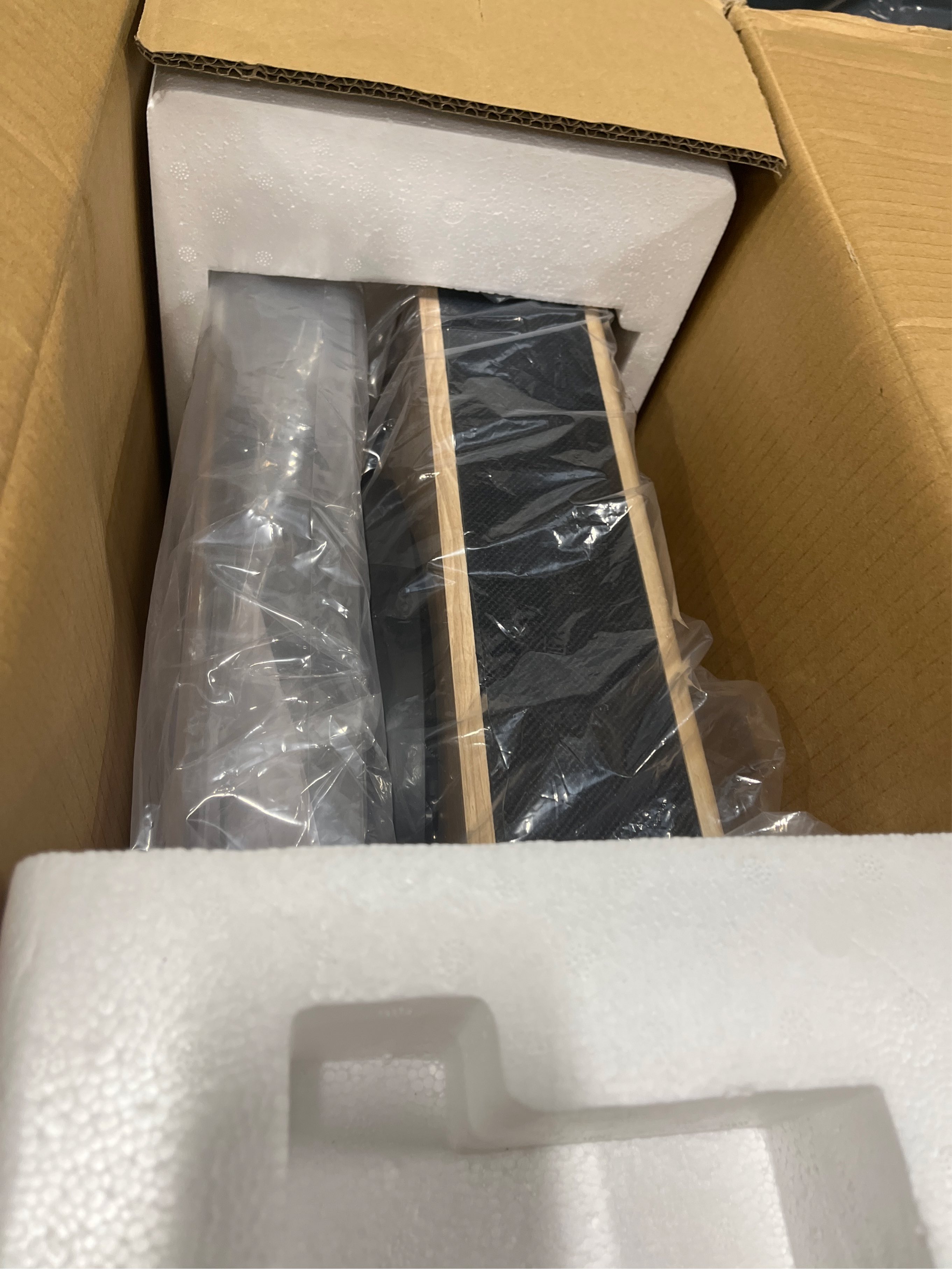 Vinyl Record Player 3-Speed Belt-Drive Turntable with Stereo Speakers and USB Play&Recording (Light Wood)