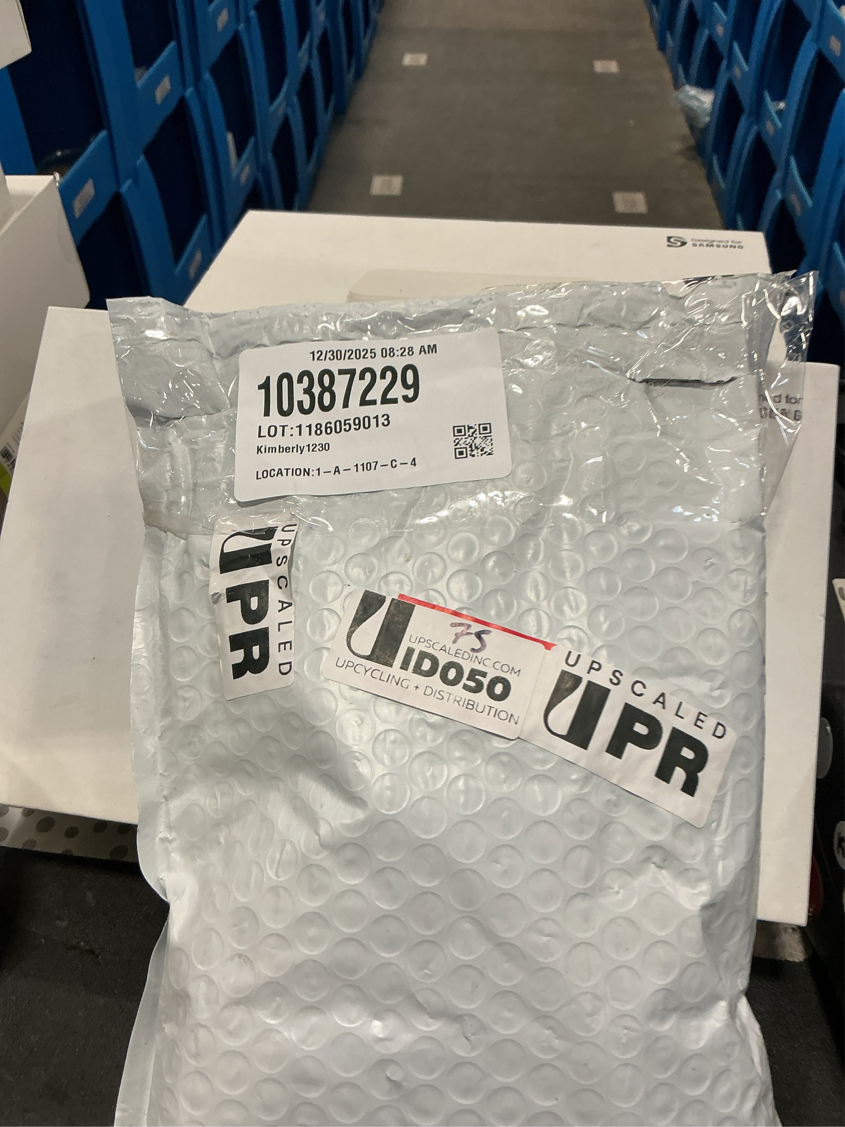 Apple 85W MagSafe 2 Power Adapter (for MacBook Pro with Retina display)