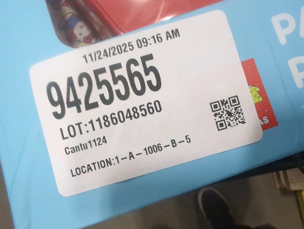 Hello Kitty And Friends Paper Tableware Party Set