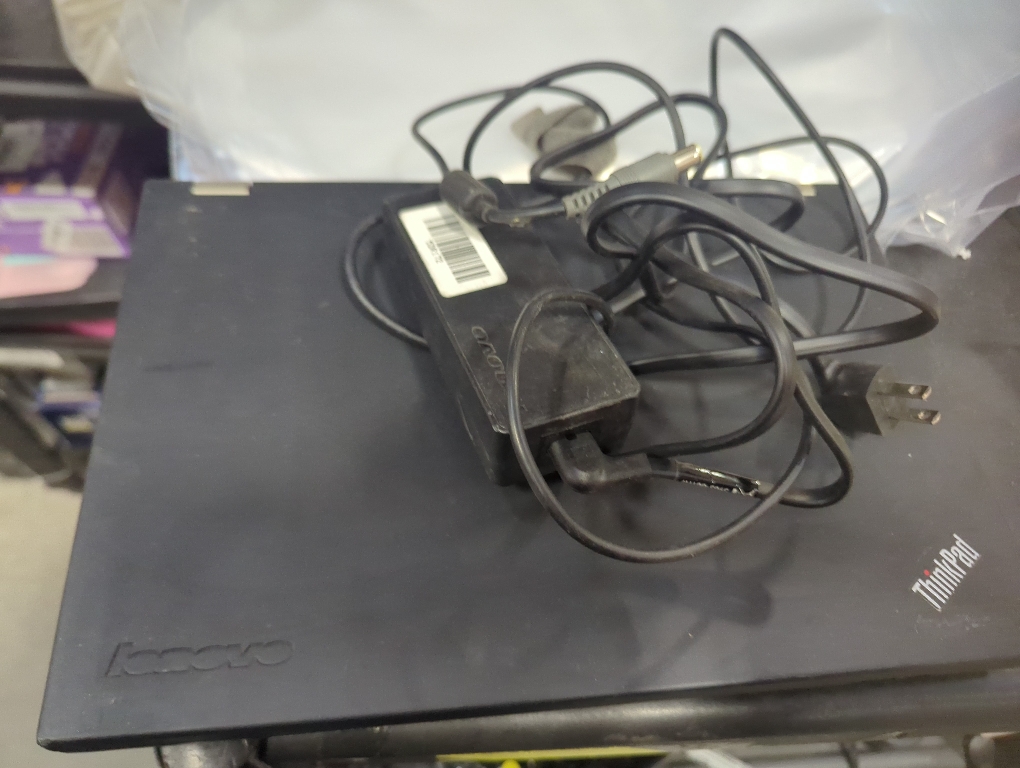 Lenovo ThinkPad T430 14 LED Notebook - Intel - with charger