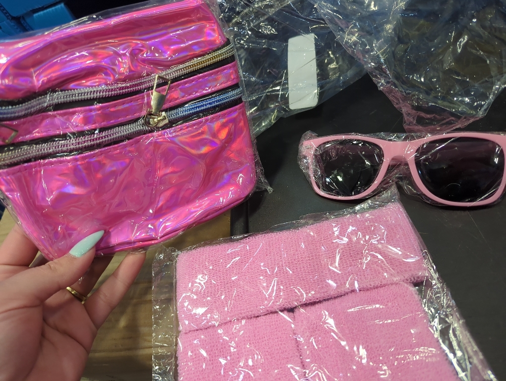 Holographic Fanny Packs for Women Men,Pink Heart Glasses,Pink Slouch Socks for Women,80s 90s Fanny Pack,Crossbody Fanny Packs for Women,Metallic Color Sport Waistbag,Pink Fanny Pack,Shiny Waist Pack