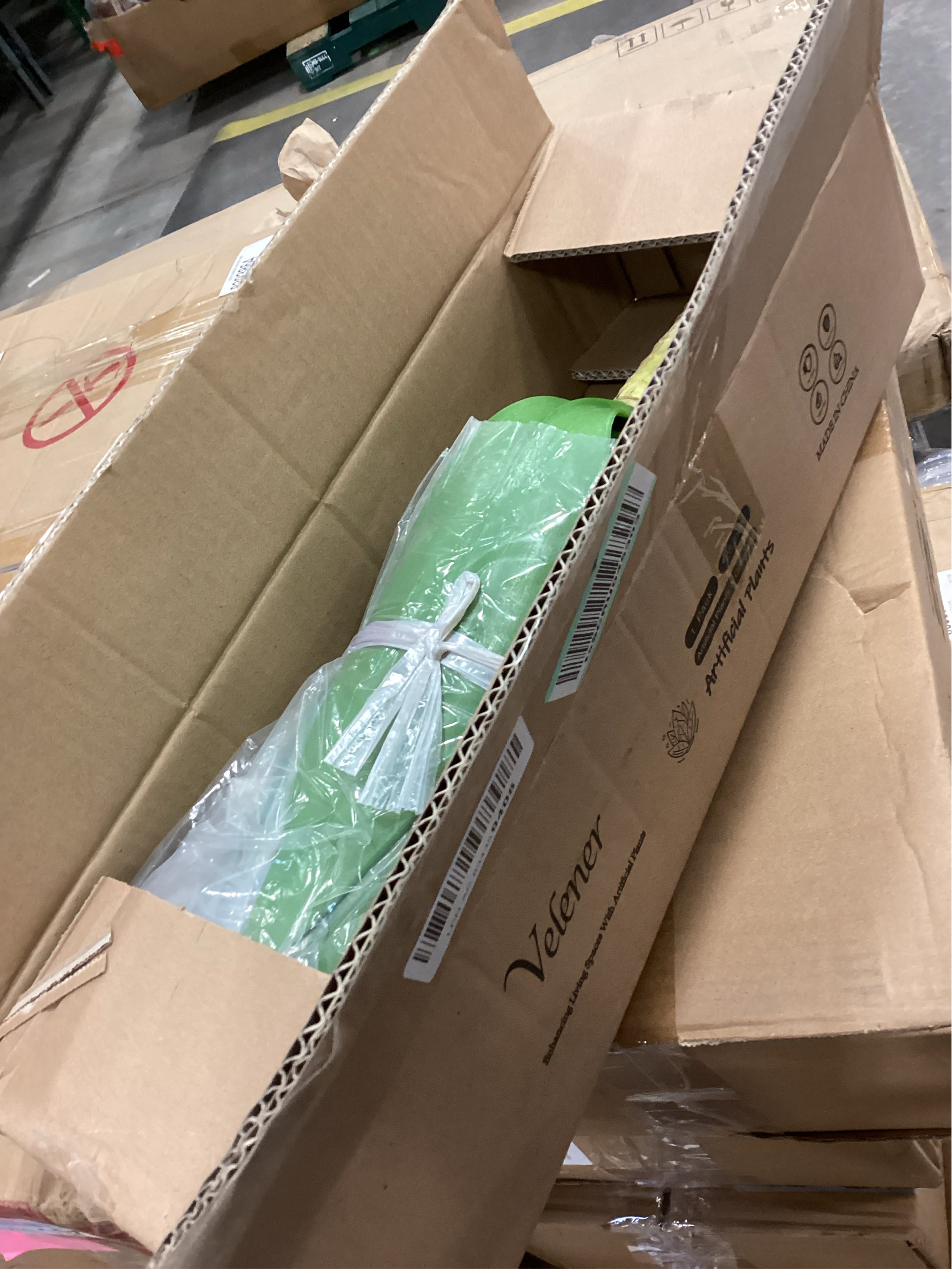 Velener Artificial Plant Outdoor Agave - Large Size UV Resistant Fake Agave Plants for Indoor and Outdoor Succulents Decor(28 Inch)