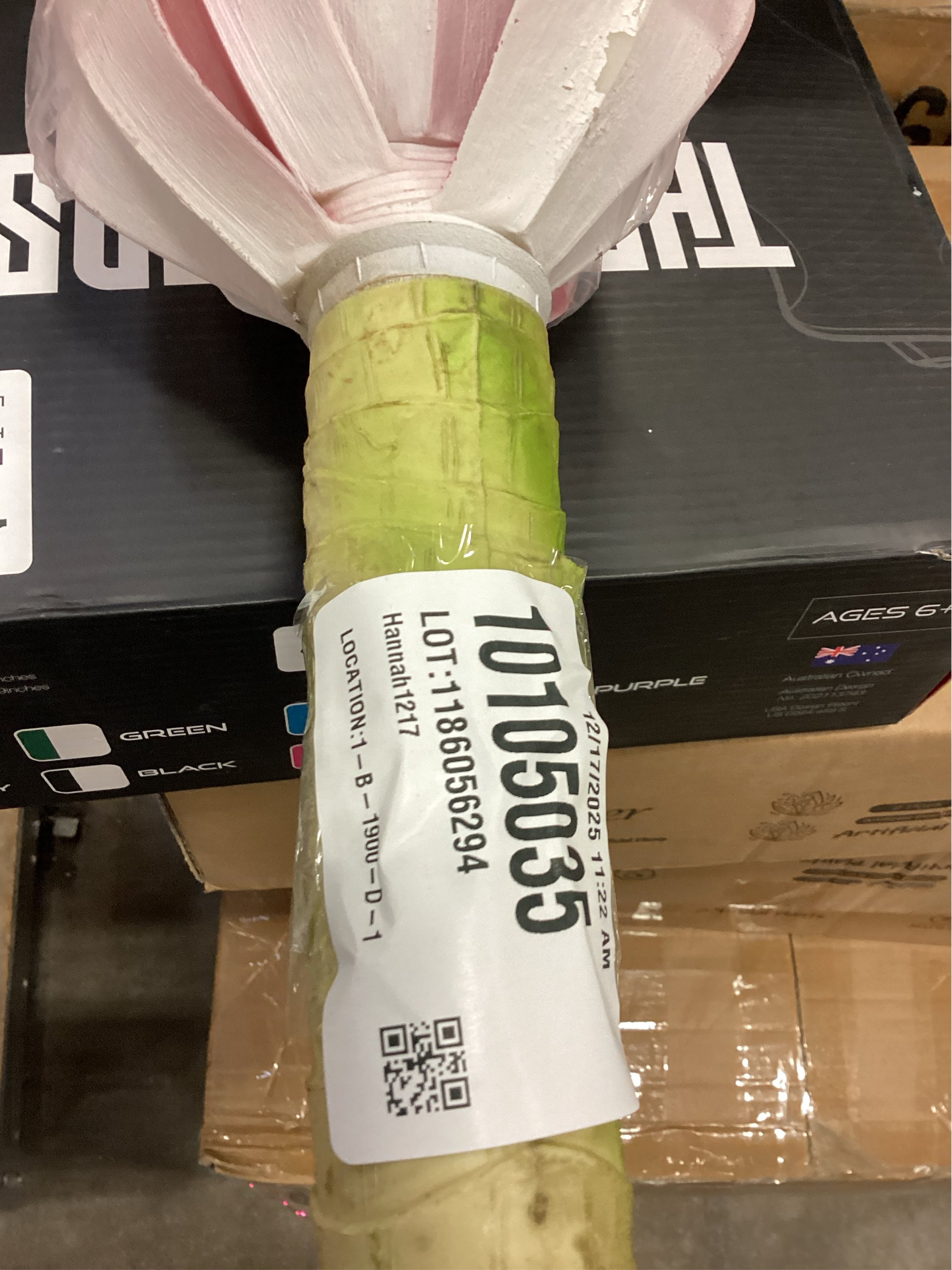 Velener Fake Agave Plant Outdoor, Artificial Plants Large Size for Indoor Decor, Faux Plant Dual Agave (22 inch,Red/White)-No Pot