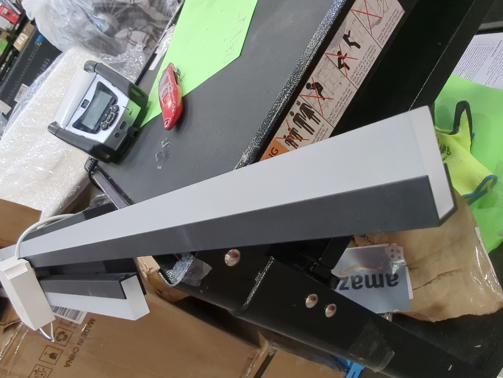 Black ceiling light LED, modern and simple, long strip ceiling surface installation, suitable for living room, bedroom, corridor and kitchen, remote control to switch color and brightness, 23.6 inches