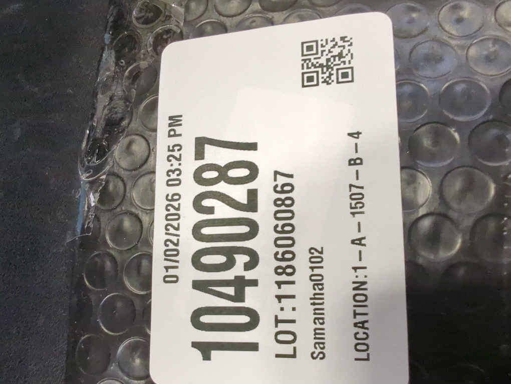 SAMSUNG Galaxy Watch 5 40mm Bluetooth Smartwatch w/Body, Health, Fitness and Sleep Tracker, Improved Battery, Sapphire Crystal Glass, Enhanced GPS Tracking, US Version, Gray