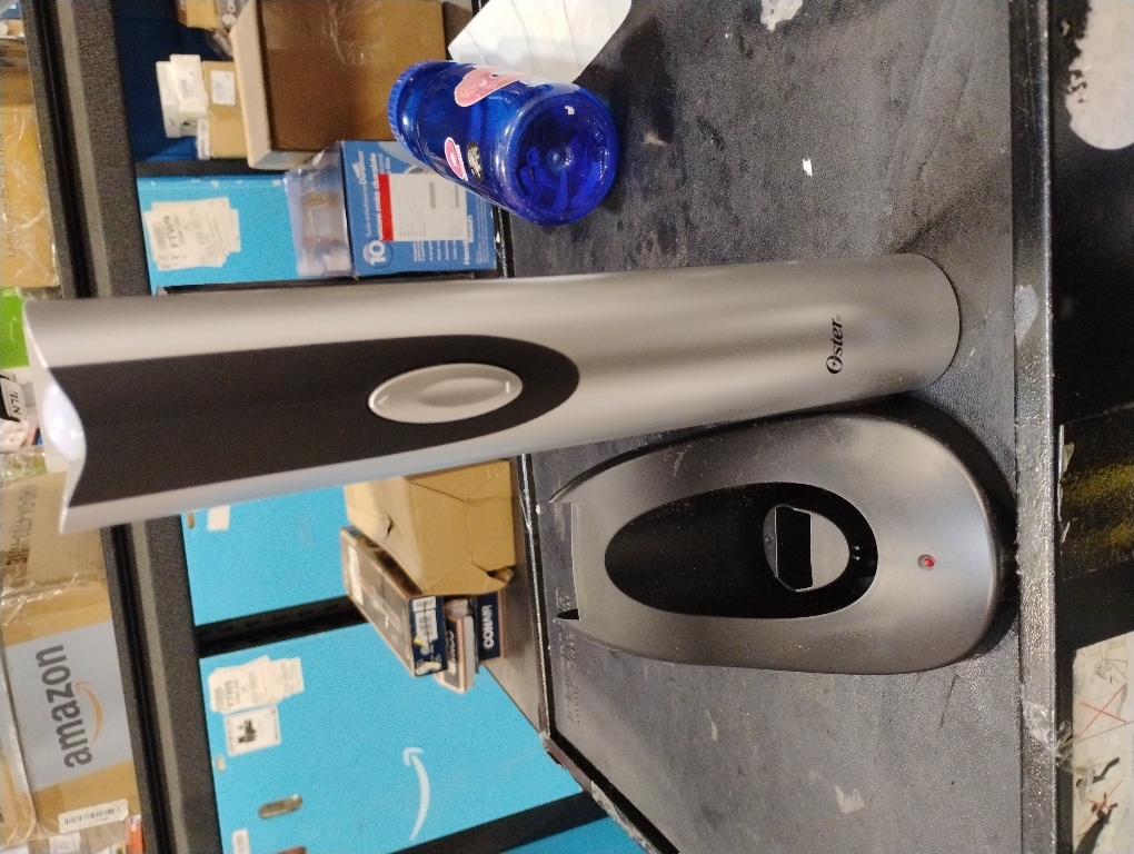 Oster Cordless Electric Wine Bottle Opener with Foil Cutter, Silver