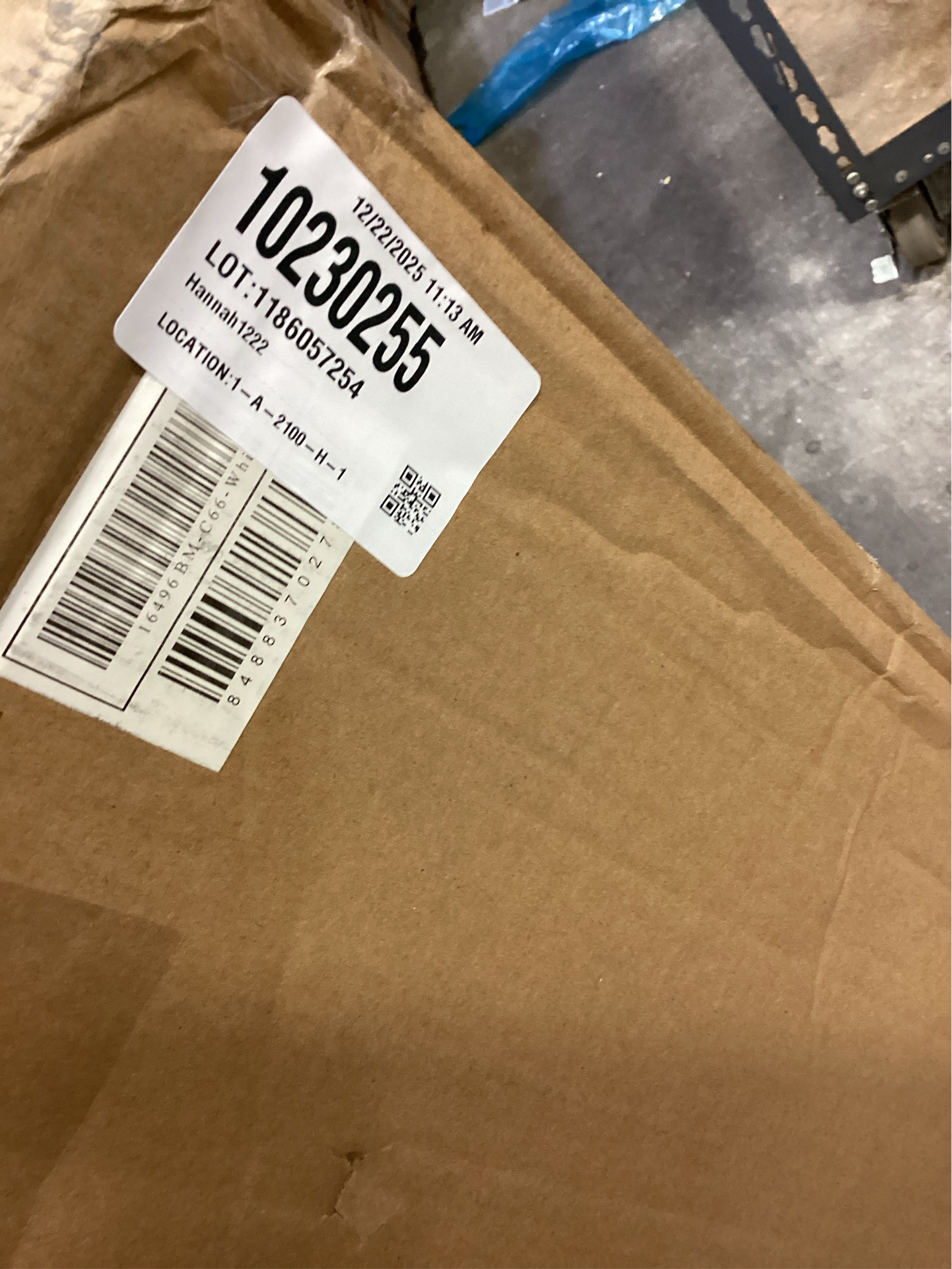 Portable Massage Chair for Tattoo and Spa Foldable Massage Therapy Chair with Adjustable Face Cradle High-Density Cushion Lightweight Design with Carrying Bag Ideal for Salon Use (Black)