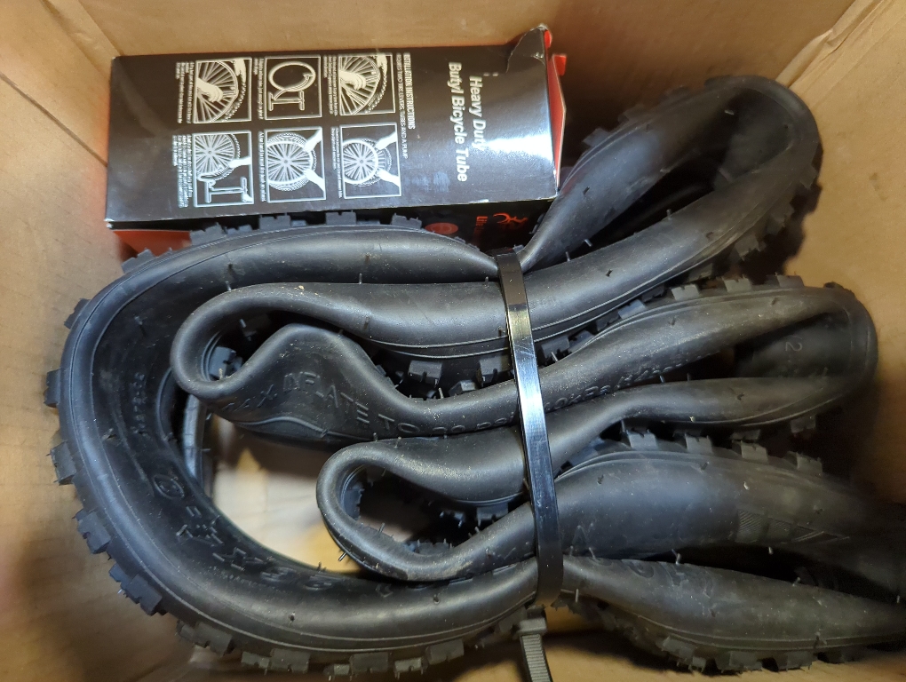 EUREKA NEU181D PowerSpeed Lightweight Powerful Upright Vacuum Cleaner for Carpet and Hard Floor, Pet Turbo, Black,Yellow