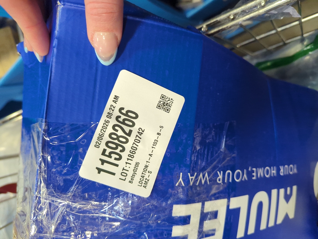 Waffle Bathroom Rugs, Super Absorbent Boho Bath Mats, Non-Slip Shower Mats for Bathroom Floor and Tub, Ultra Soft Waffle Weave Runner Mat, Quick Dry, Cream, 17x24 Inch