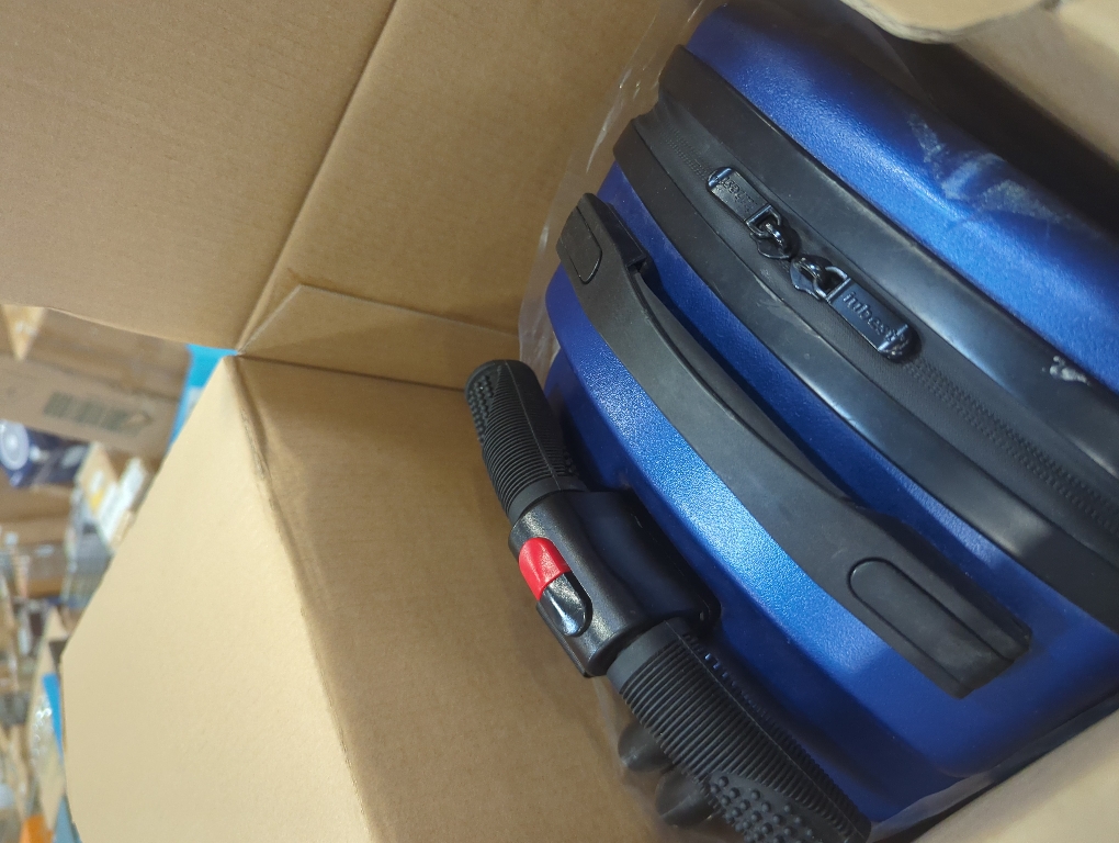 iubest Scooter Luggage Carry On Scooter Suitcase for Kids Age 4-15, Detachable & Foldable 4 in 1 Kids Suitcase, Multifunctional Ride On Travel Trolley Scooter Combo-Blue